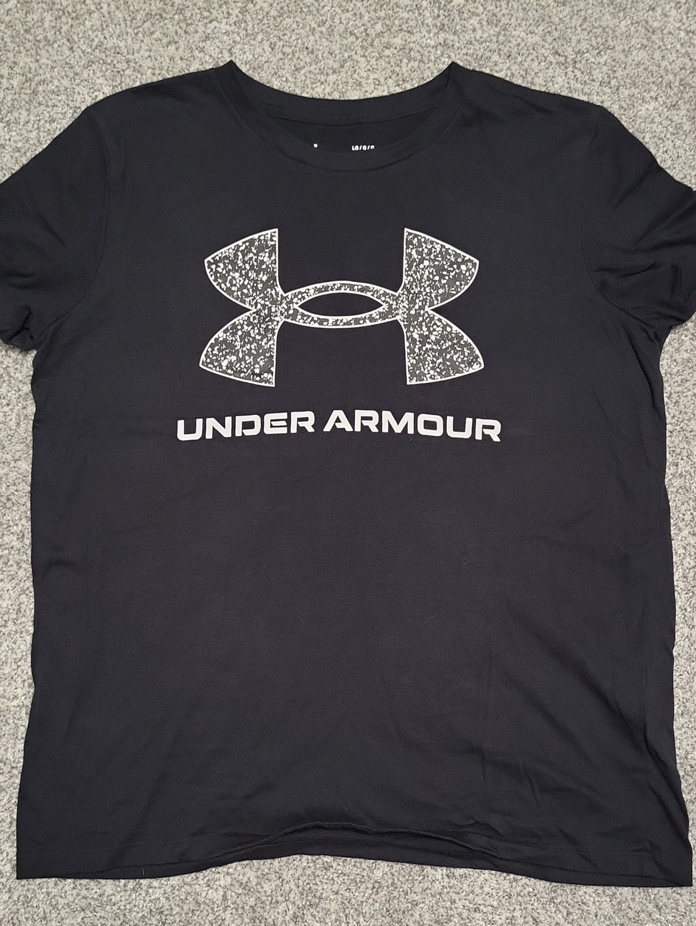 Womens Under Armour Black Tee with White Speckled Logo Never Worn